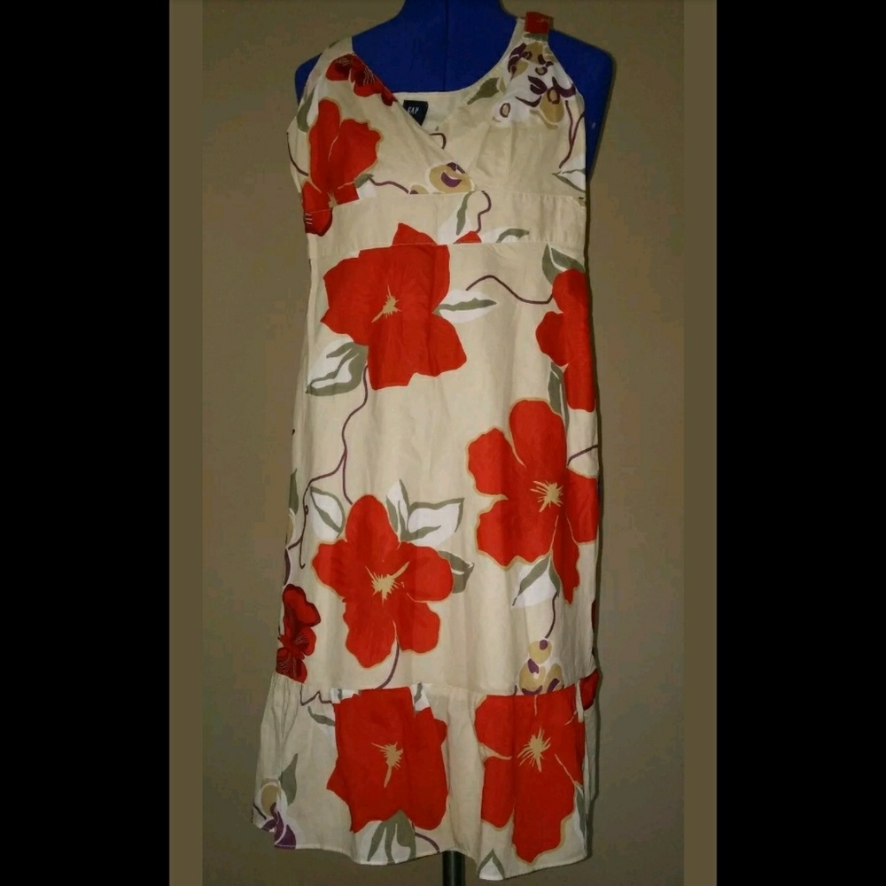 3/$50 sale GAP TAN RED FLORAL BUTTERFLY DRESS